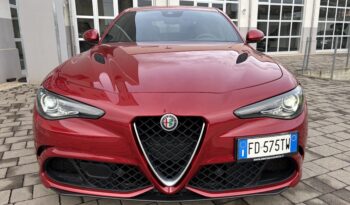 Alfa Romeo Giulia 2.9 T V6 Quadrifoglio MANUALE full