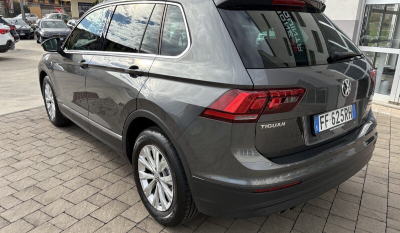 Volkswagen Tiguan 1.6 TDI Business BlueMotion Technology full